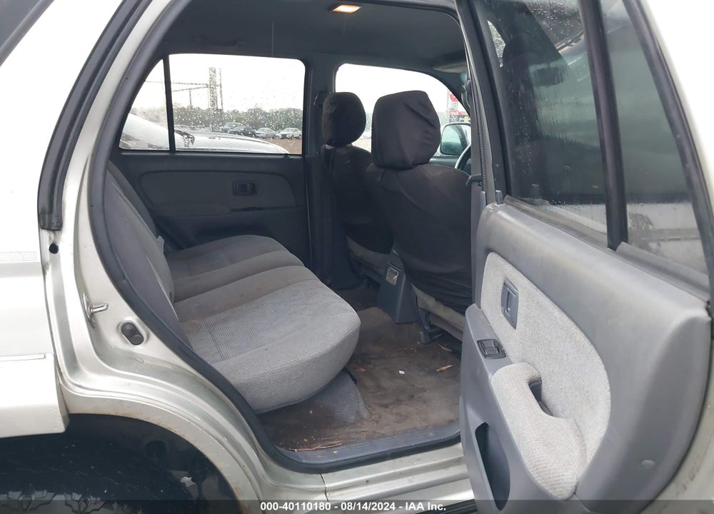 2000 TOYOTA 4RUNNER SR5 V6 VIN: JT3GN86R8Y0166223