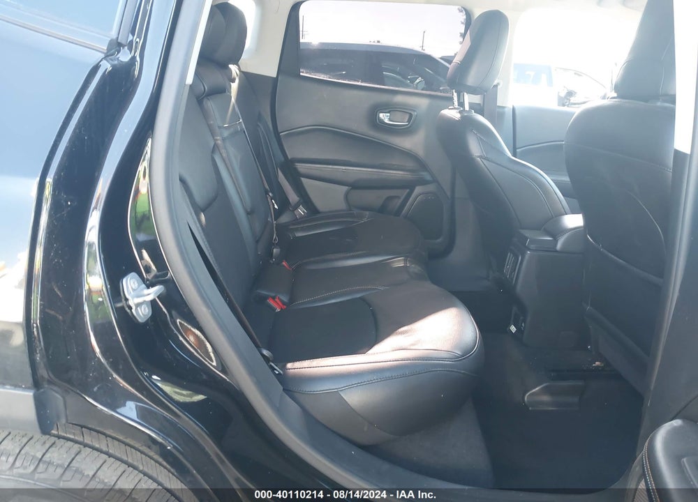 2019 JEEP COMPASS LATITUDE FWD VIN: 3C4NJCBB0KT855631