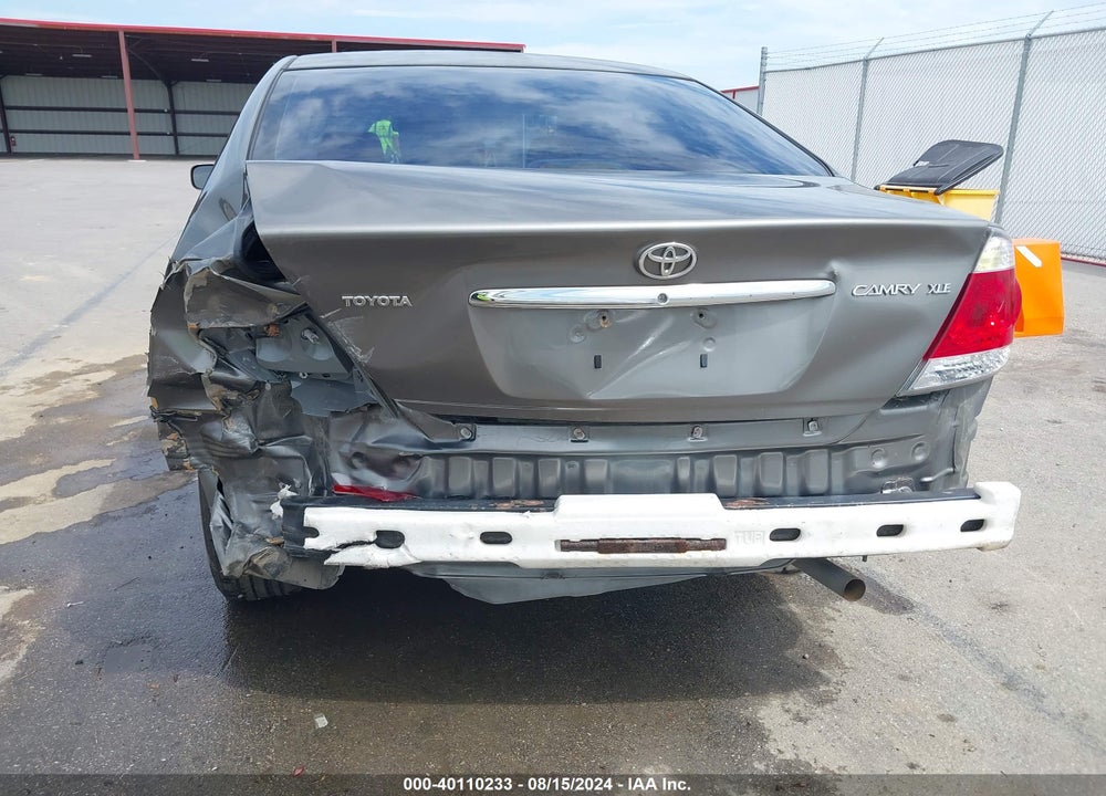 2006 TOYOTA CAMRY XLE VIN: 4T1BE30KX6U742691