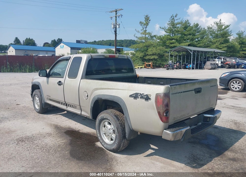 2004 CHEVROLET COLORADO LS VIN: 1GCDT196X48158522