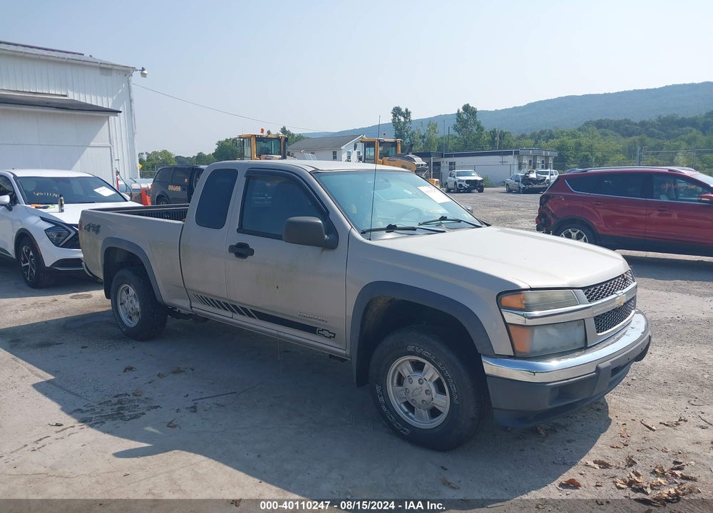 2004 CHEVROLET COLORADO LS VIN: 1GCDT196X48158522