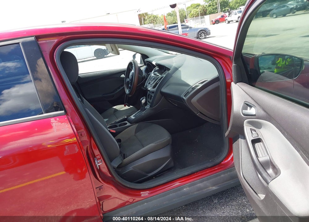 2014 FORD FOCUS SE VIN: 1FADP3F26EL278520