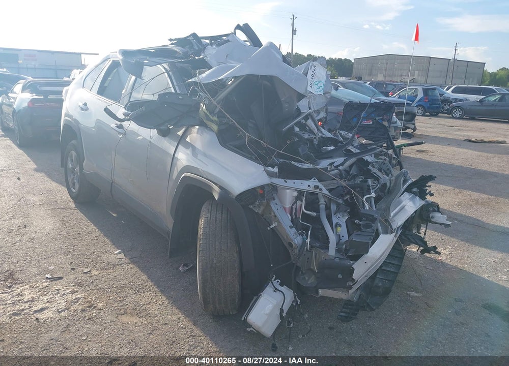 2022 TOYOTA RAV4 XLE VIN: 2T3W1RFV0NW193218