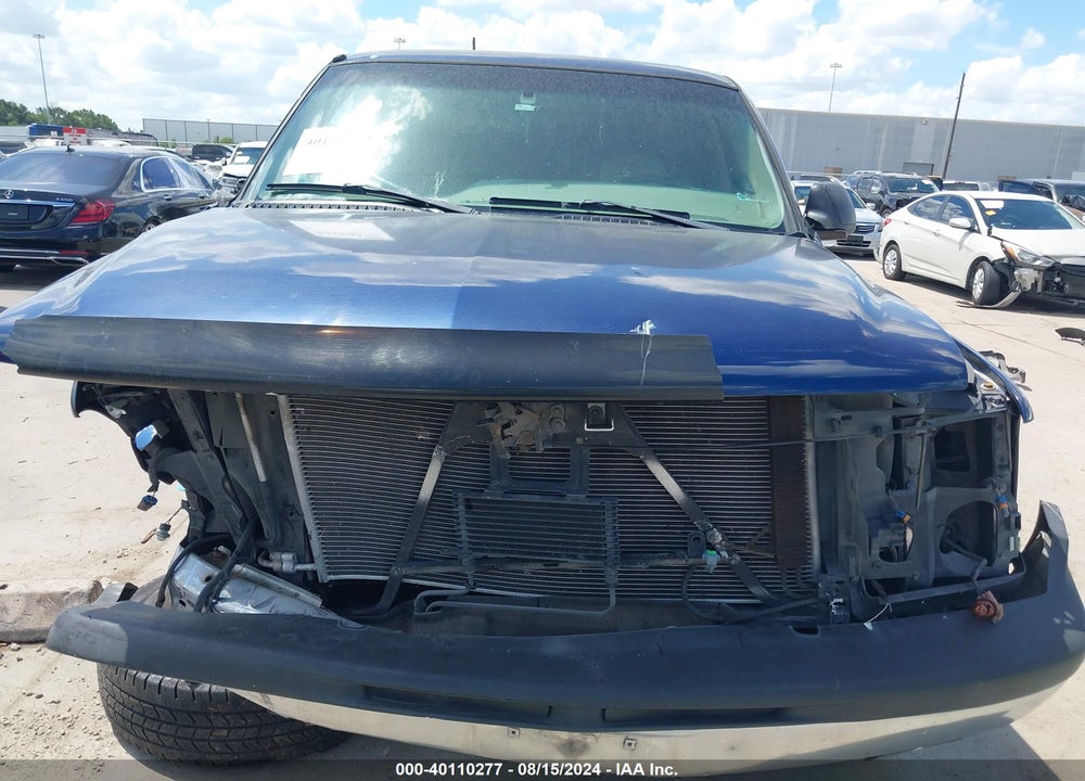 2002 CHEVROLET TAHOE LS VIN: 1GNEC13Z12R222792