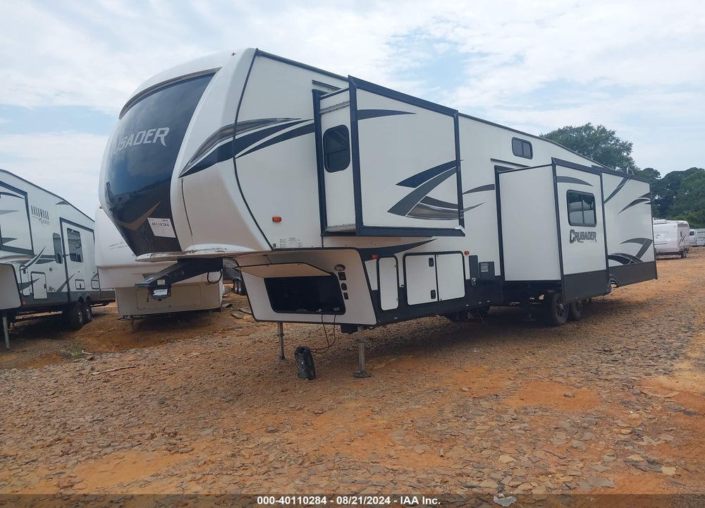 2019 FOREST RIVER PRIME T CRUSADER FIFTH WHEEL VIN: 5ZT3CS3B7KG124658