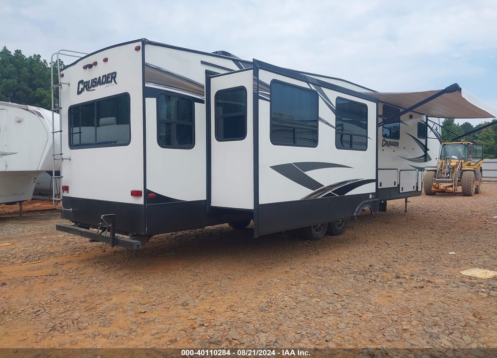2019 FOREST RIVER PRIME T CRUSADER FIFTH WHEEL VIN: 5ZT3CS3B7KG124658