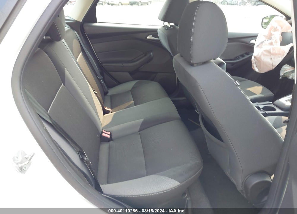 2014 FORD FOCUS SE VIN: 1FADP3K28EL434384