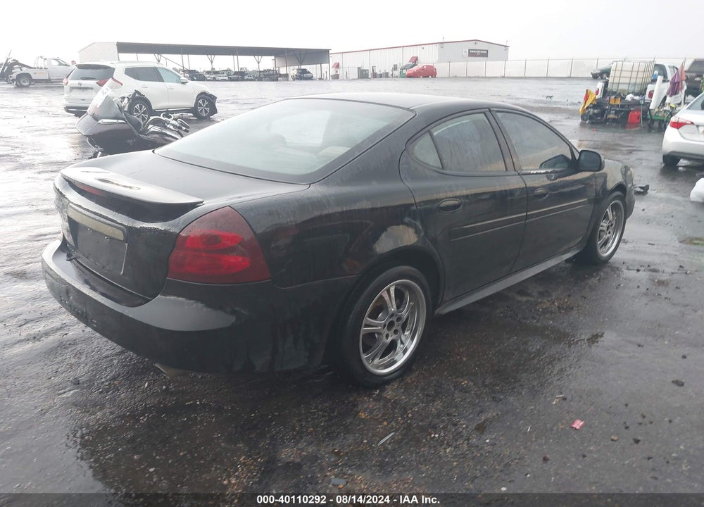 2007 PONTIAC GRAND PRIX VIN: 2G2WP552871202438