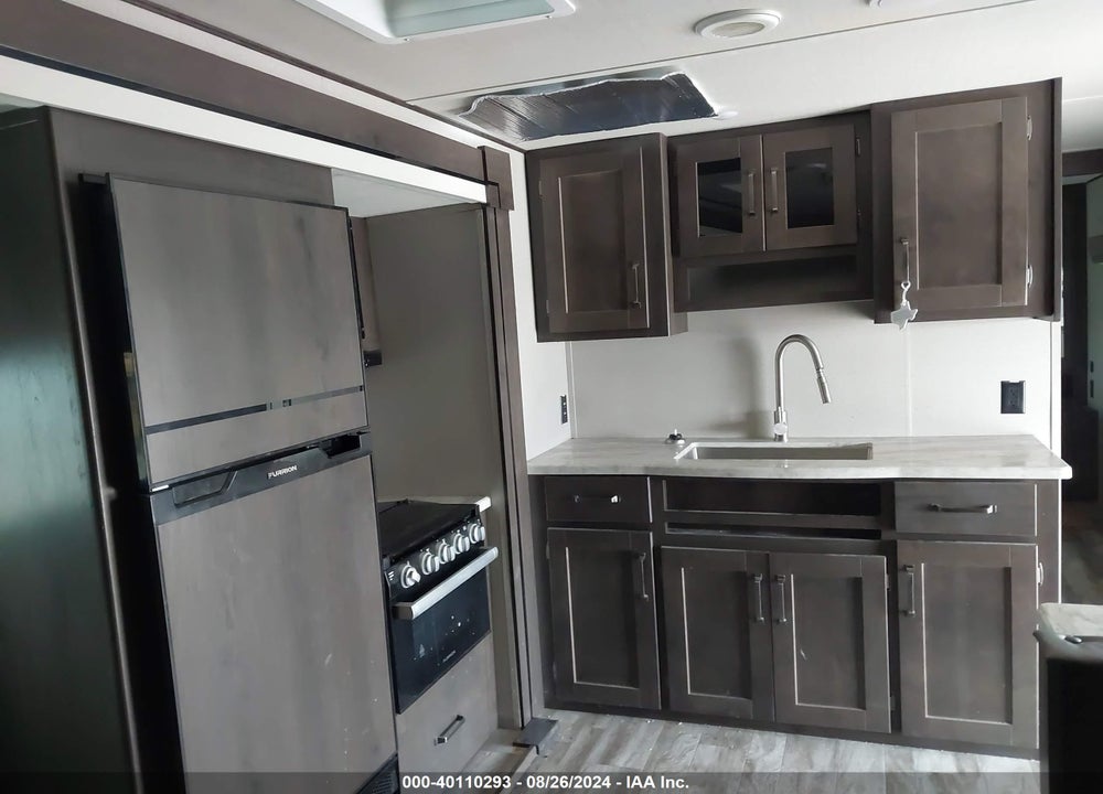 2022 GRAND DESIGN TRANSCEND XPLOR VIN: 573TT3625NDD01714