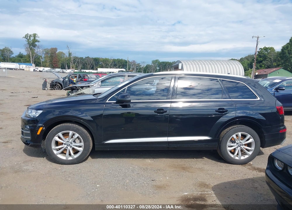 2017 AUDI Q7 3.0T PREMIUM VIN: WA1LAAF74HD029374