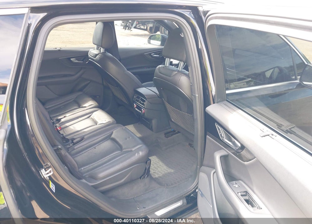 2017 AUDI Q7 3.0T PREMIUM VIN: WA1LAAF74HD029374