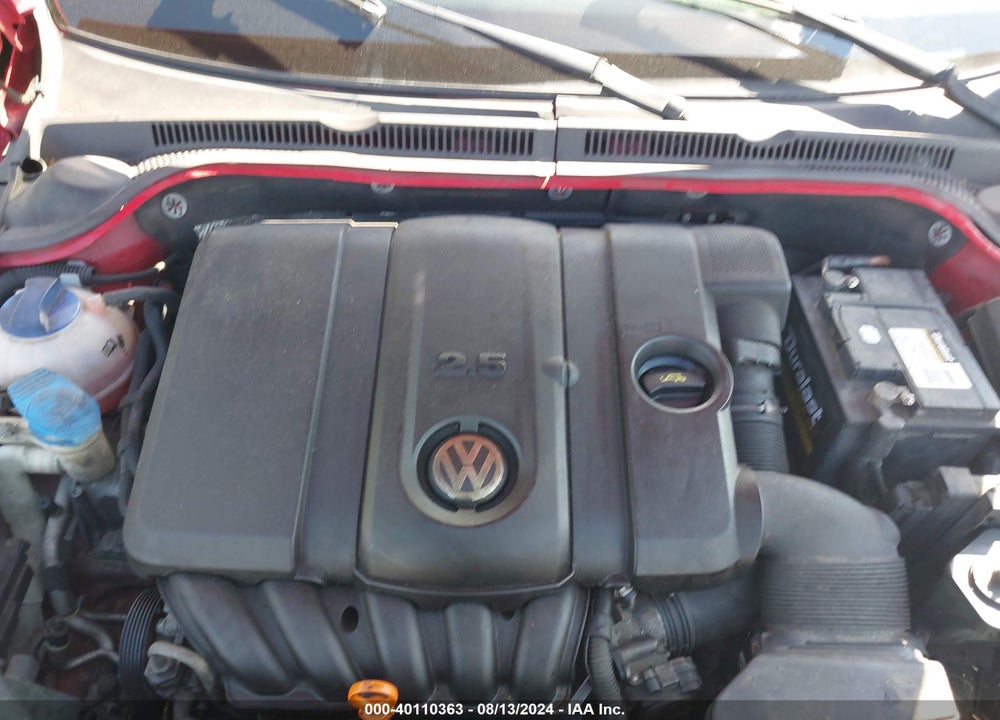 2013 VOLKSWAGEN JETTA 2.5L SE VIN: 3VWDP7AJ1DM207414