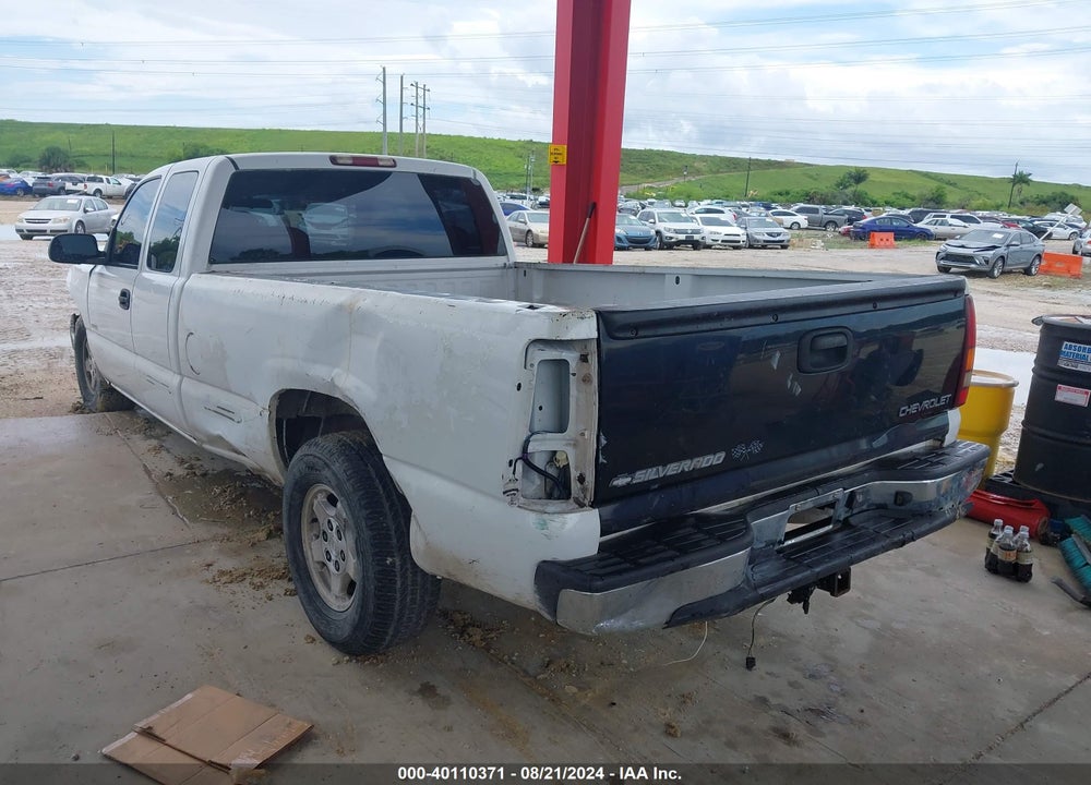 2002 CHEVROLET SILVERADO 1500 VIN: 1GCEC19T22E111672