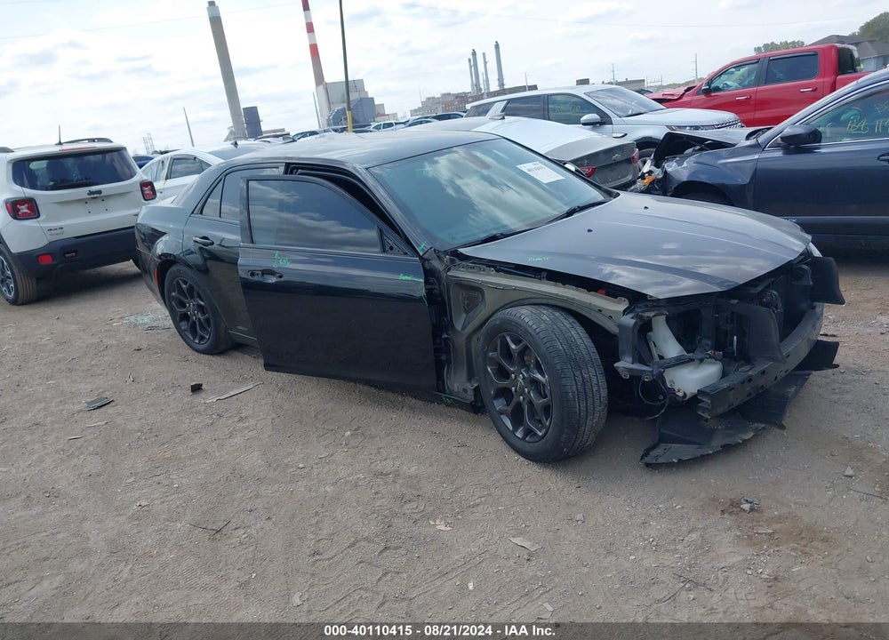 2019 CHRYSLER 300 300S AWD VIN: 2C3CCAGG9KH632186