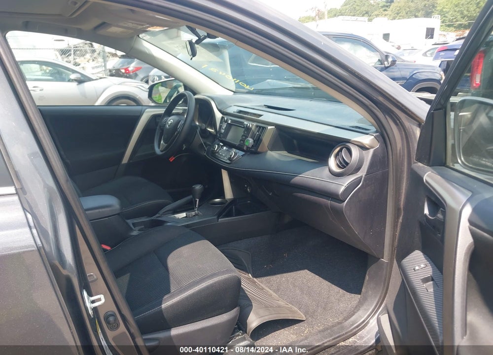 2013 TOYOTA RAV4 XLE VIN: 2T3WFREV9DW067280