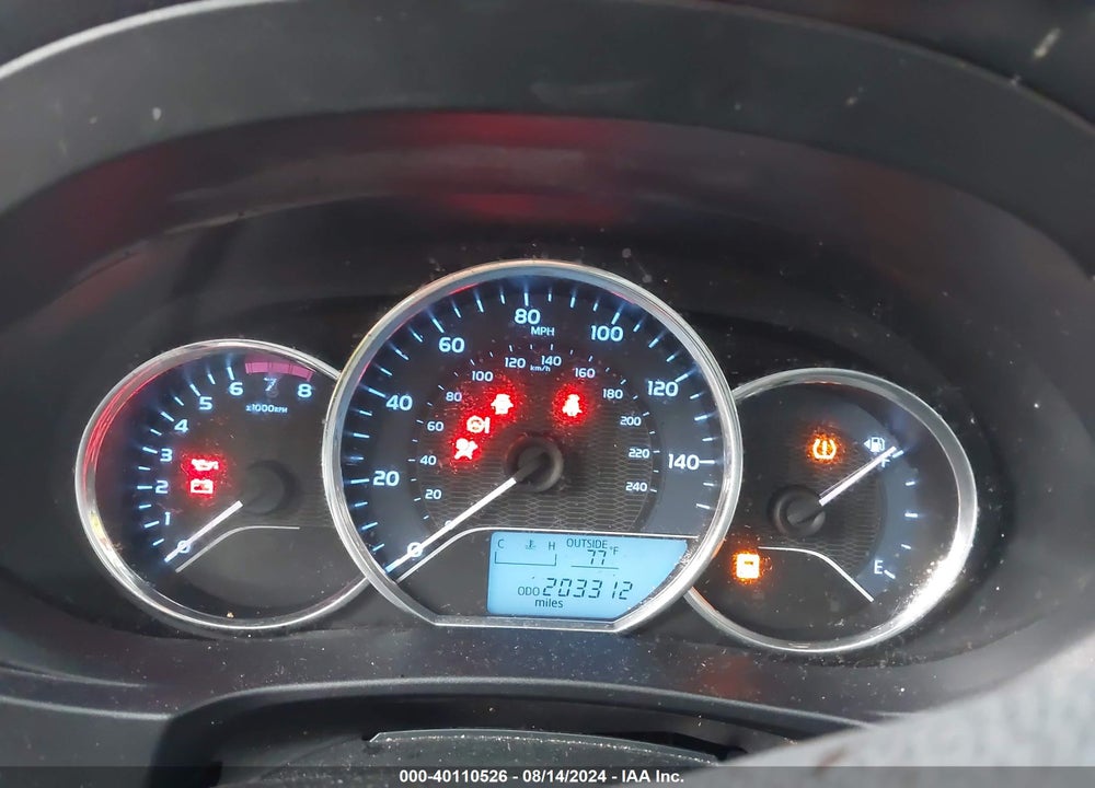 2014 TOYOTA COROLLA VIN: 5YFBURHE7EP019062