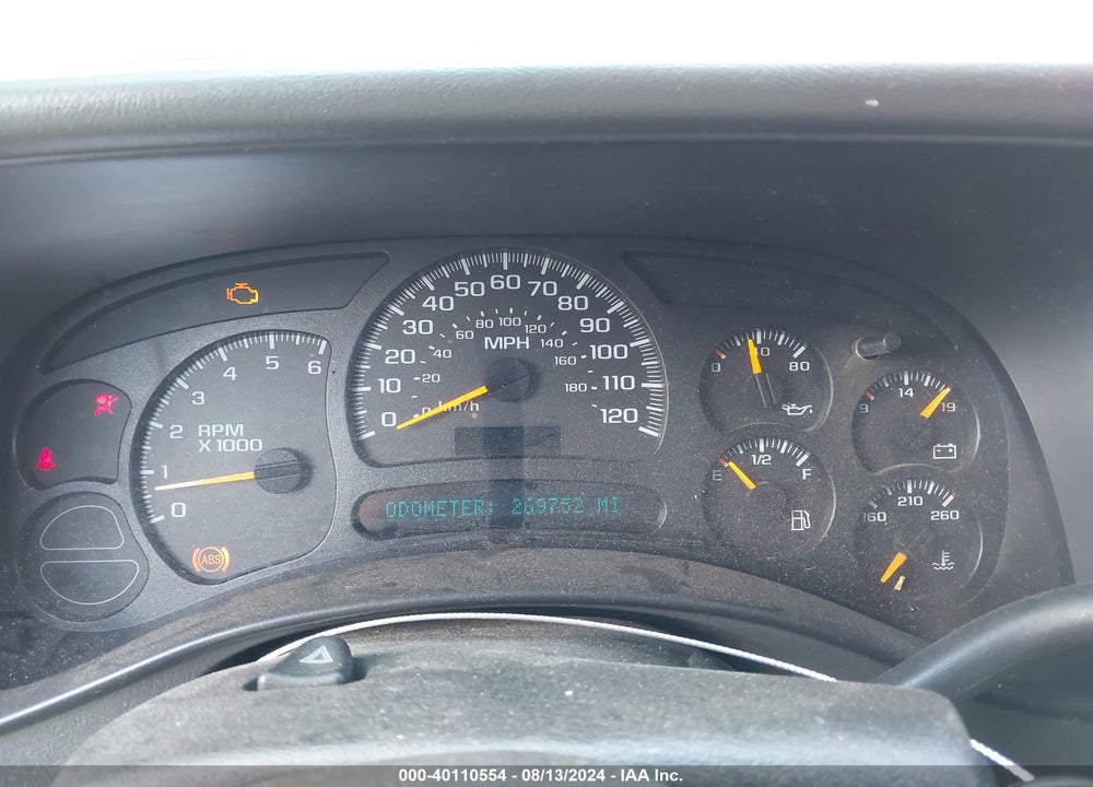 2005 CHEVROLET SUBURBAN 1500 LT VIN: 1GNFK16Z55J121857