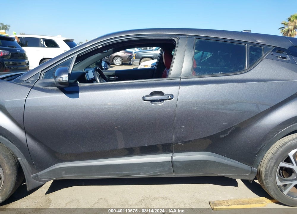 2018 TOYOTA C-HR XLE PREMIUM VIN: NMTKHMBX0JR032236