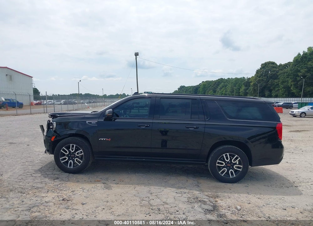2023 GMC YUKON XL 4WD AT4 VIN: 1GKS2HKD5PR543792