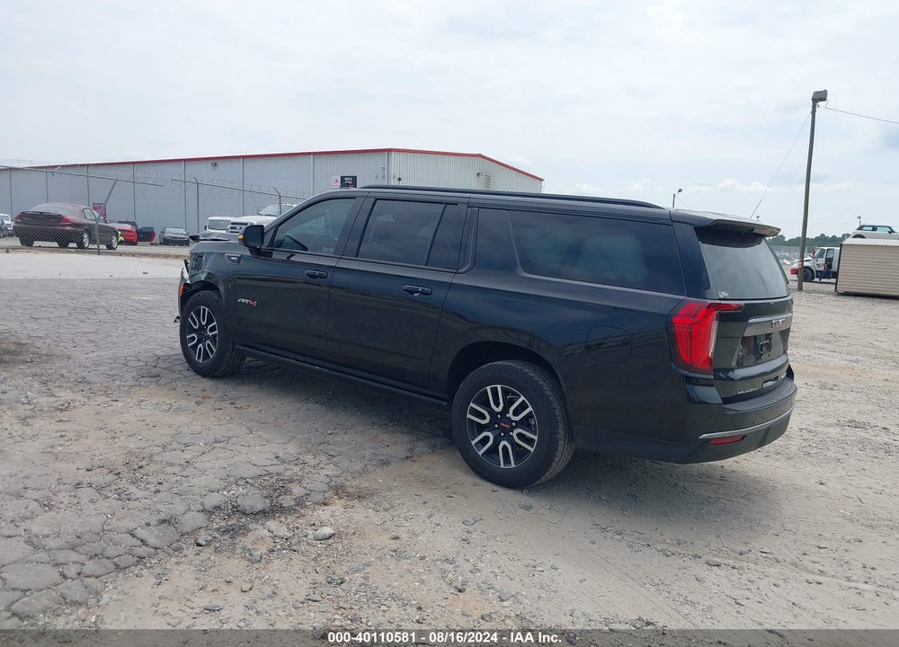 2023 GMC YUKON XL 4WD AT4 VIN: 1GKS2HKD5PR543792