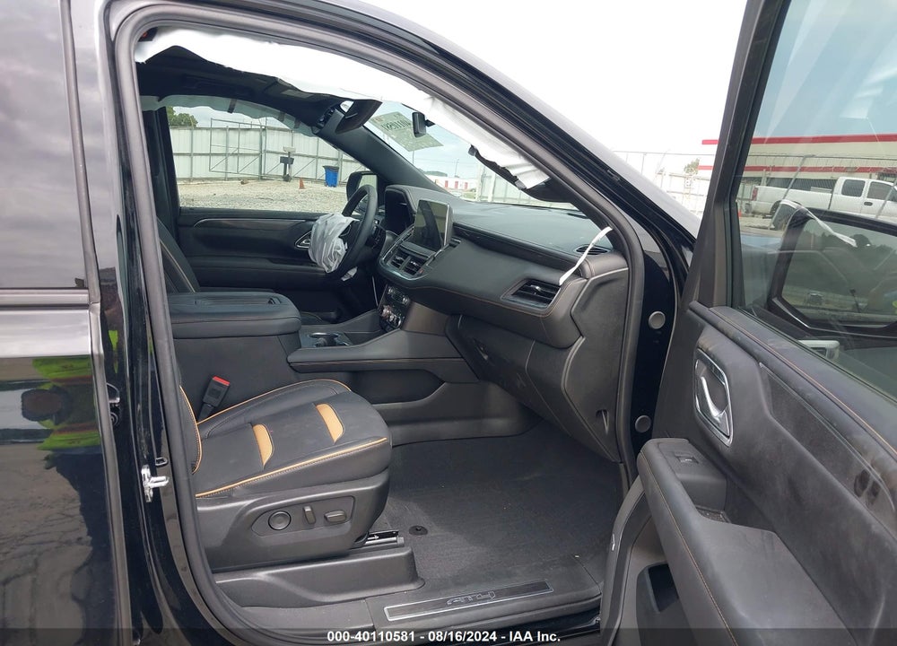 2023 GMC YUKON XL 4WD AT4 VIN: 1GKS2HKD5PR543792