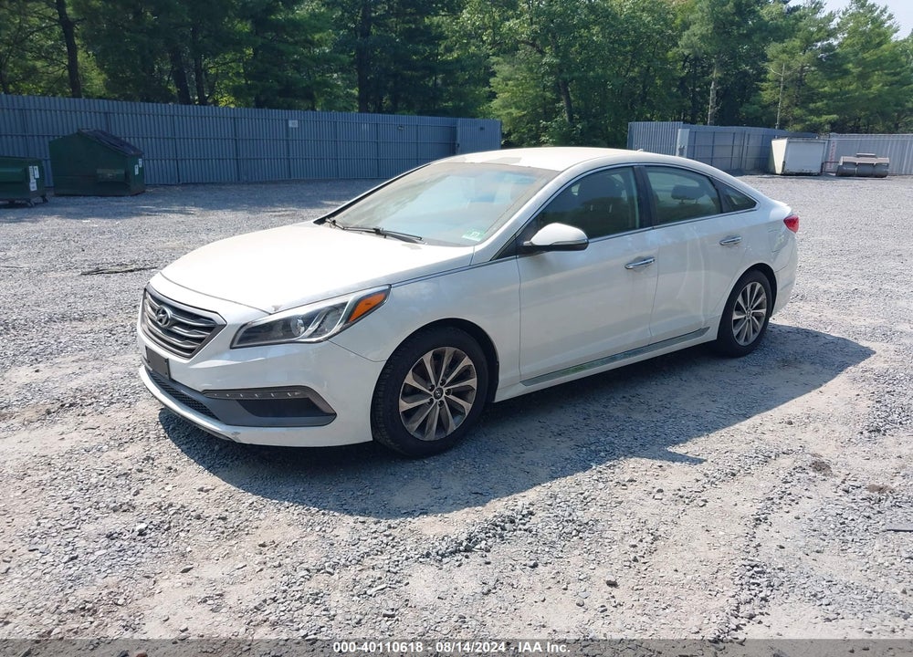 2015 HYUNDAI SONATA VIN: 5NPE34AF4FH153001