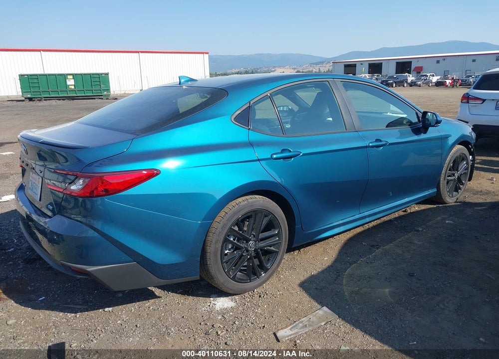 2025 TOYOTA CAMRY SE VIN: 4T1DAACK1SU518143