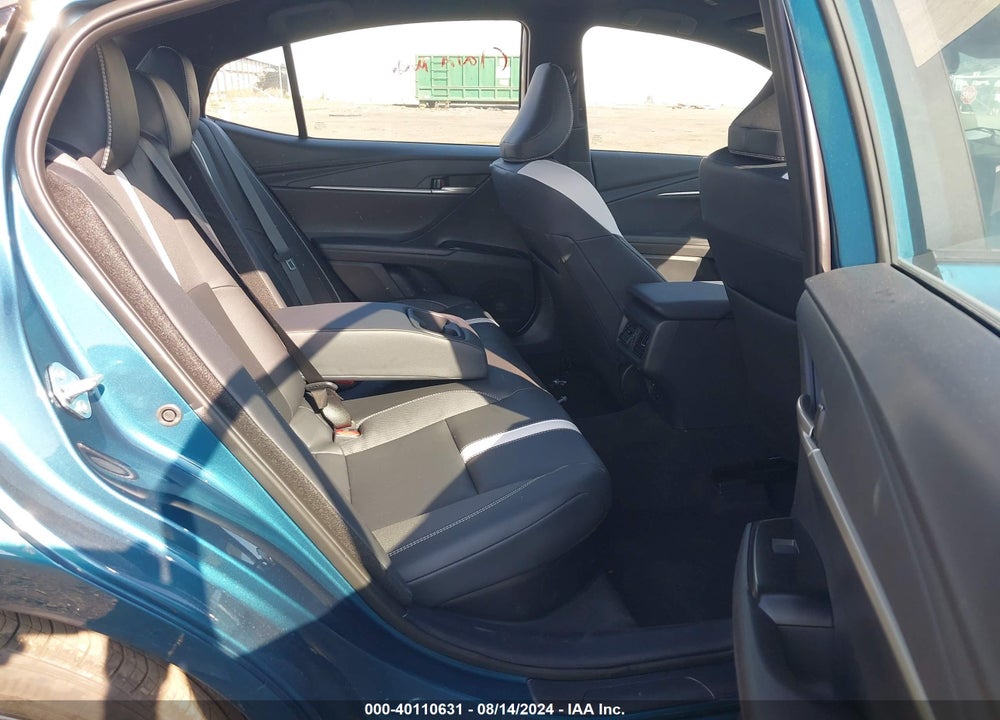 2025 TOYOTA CAMRY SE VIN: 4T1DAACK1SU518143