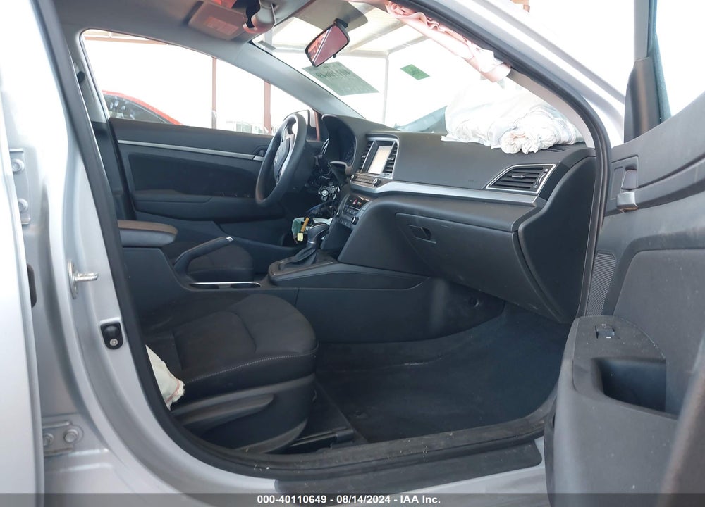2018 HYUNDAI ELANTRA SEL VIN: KMHD84LF8JU455539