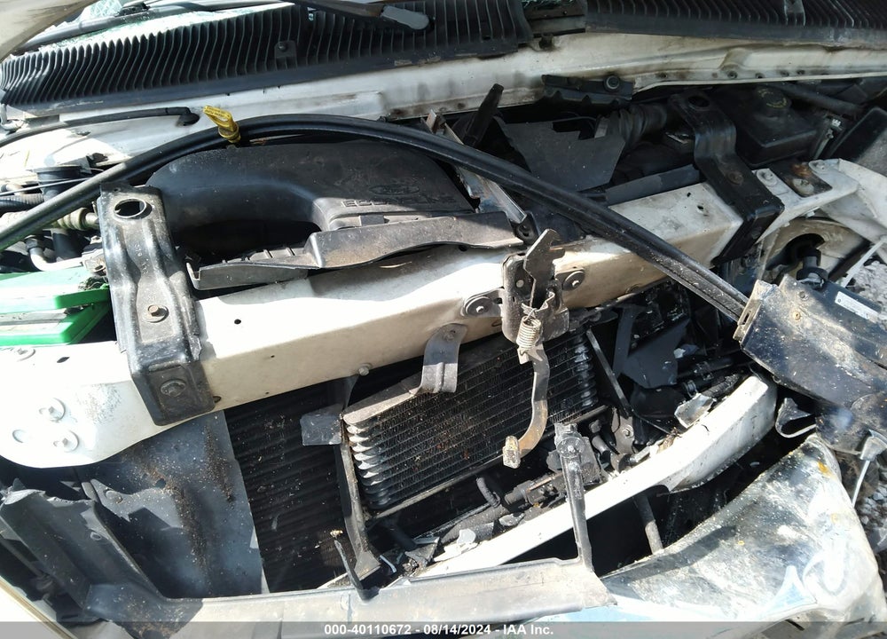2000 FORD E-150 XL/XLT VIN: 1FMRE11W2YHA73333