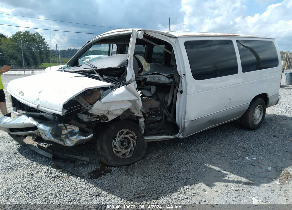 2000 FORD E-150 XL/XLT VIN: 1FMRE11W2YHA73333