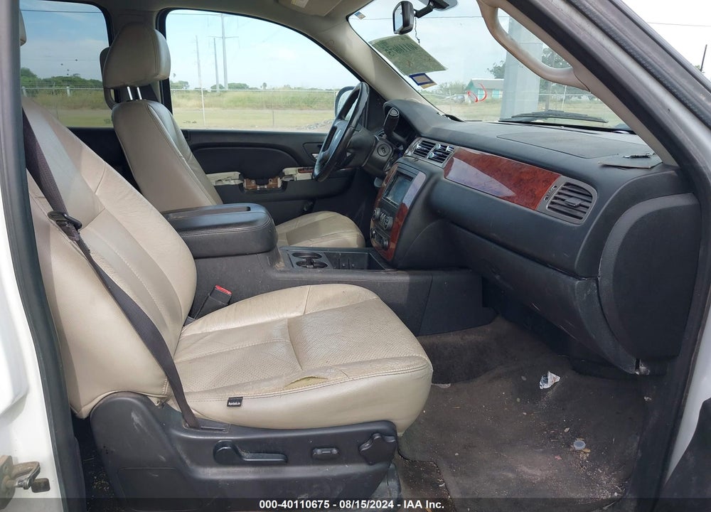 2013 CHEVROLET TAHOE LS VIN: 1GNSCAE06DR204941