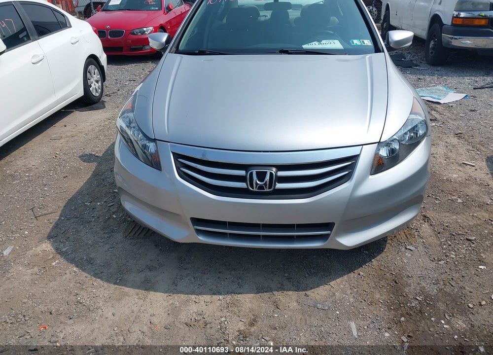 2011 HONDA ACCORD VIN: 1HGCP2F3XBA147642