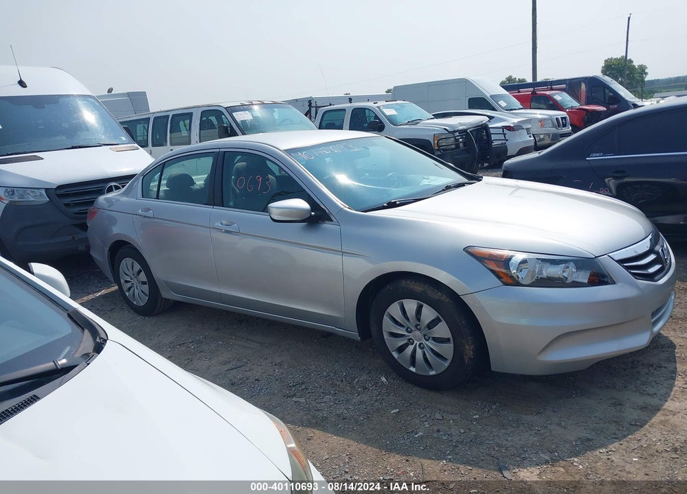 2011 HONDA ACCORD VIN: 1HGCP2F3XBA147642