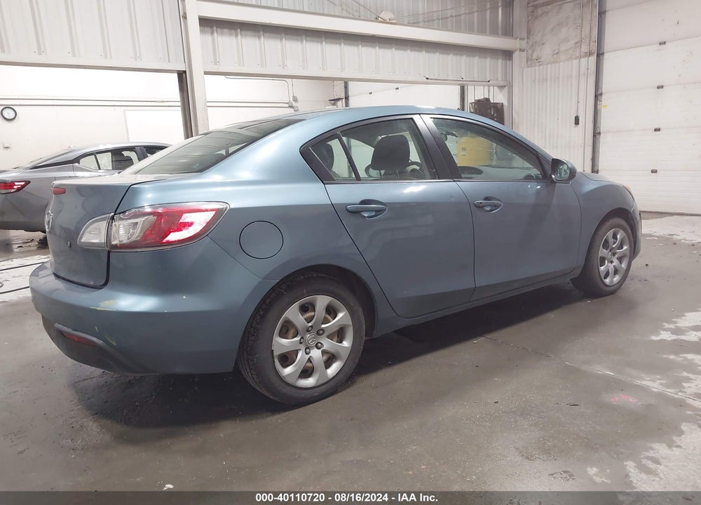 2010 MAZDA 3 I SPORT VIN: JM1BL1SF8A1336028