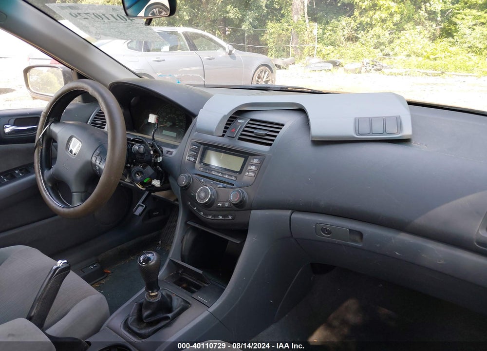 2005 HONDA ACCORD 2.4 LX VIN: 1HGCM55455A098438