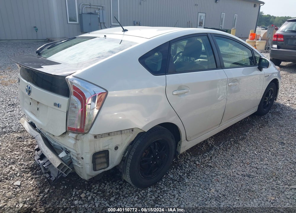 2015 TOYOTA PRIUS TWO VIN: JTDKN3DU2F1890853