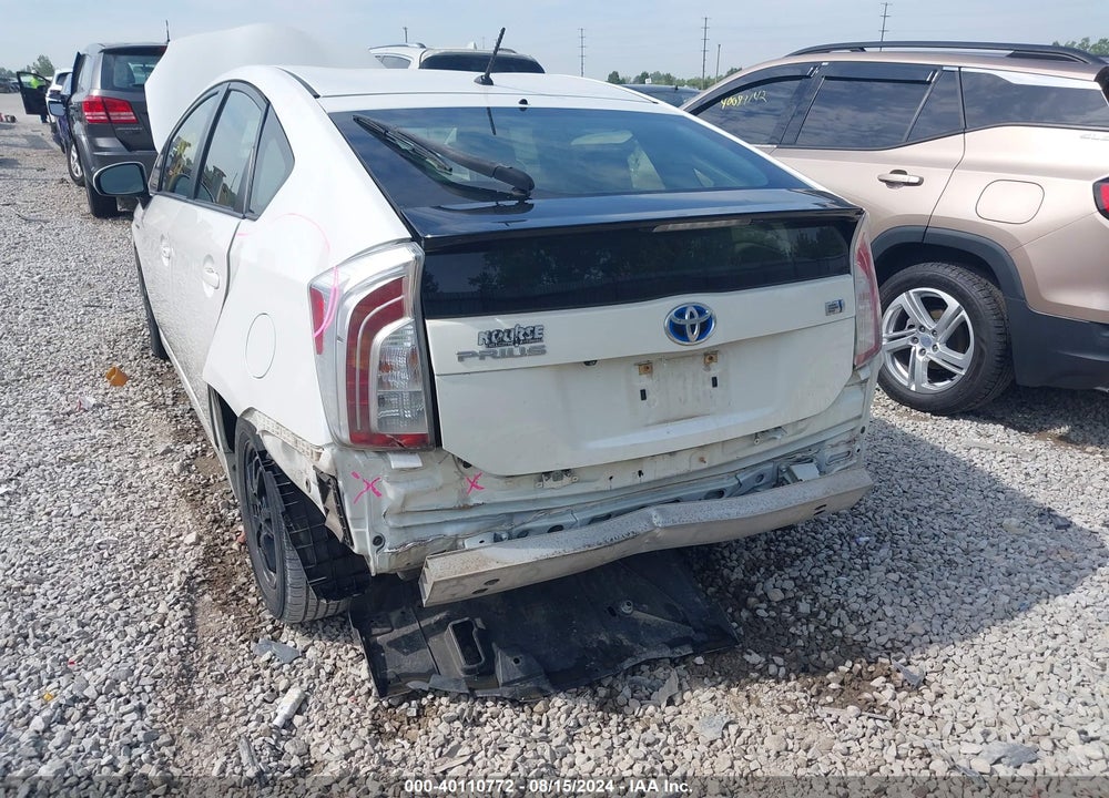2015 TOYOTA PRIUS TWO VIN: JTDKN3DU2F1890853