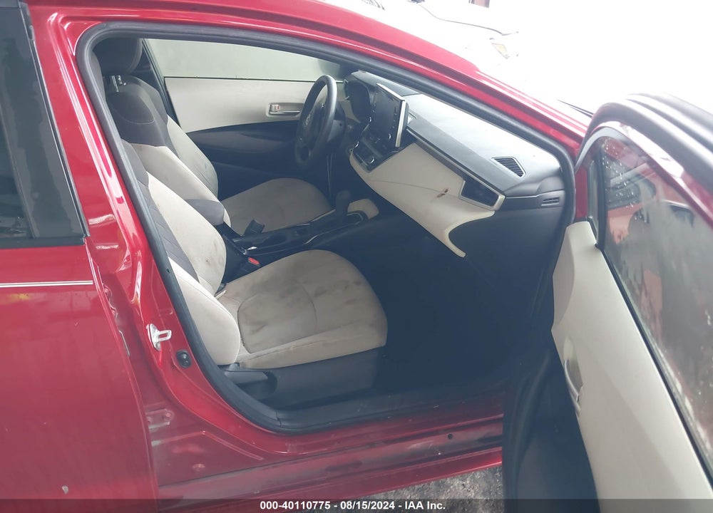 2020 TOYOTA COROLLA LE VIN: JTDEPRAE7LJ051803