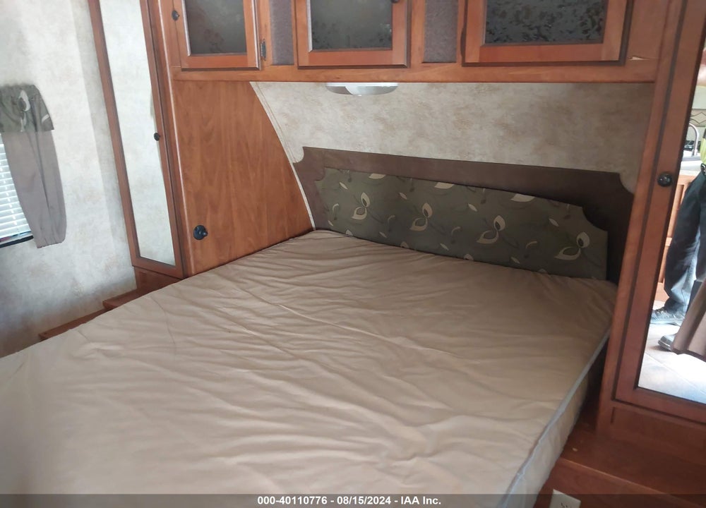 2011 PASSPORT 2650BH VIN: 4YDT26528BT414310