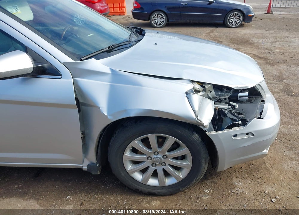 2010 CHRYSLER SEBRING LIMITED VIN: 1C3CC5FB0AN110534