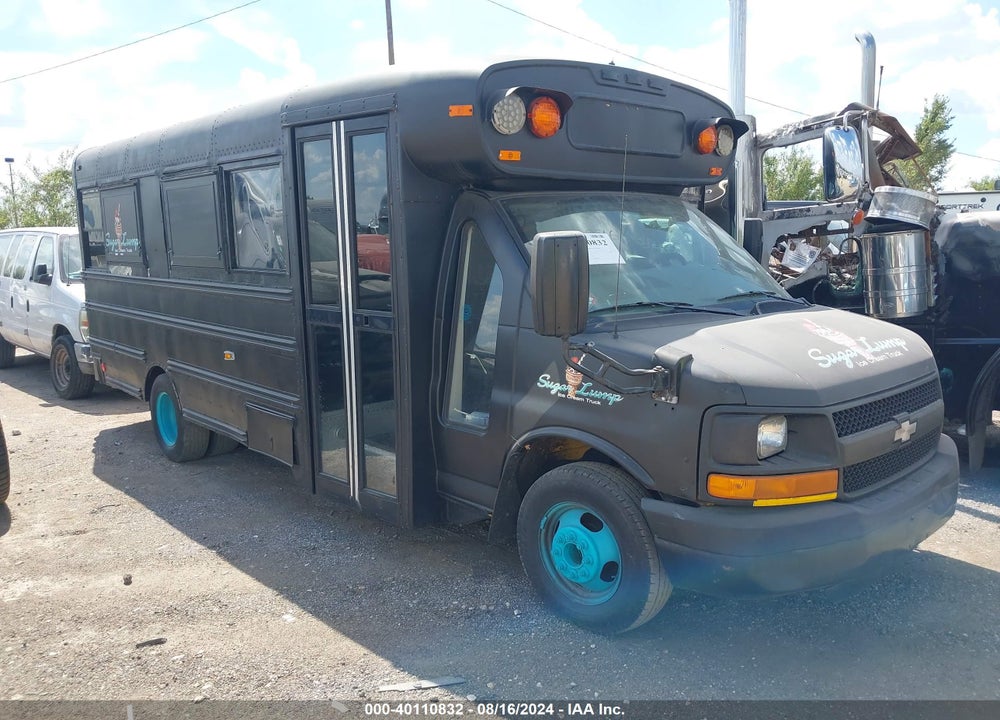 2008 CHEVROLET EXPRESS CUTAWAY WORK VAN VIN: 1GBJG31K581208922
