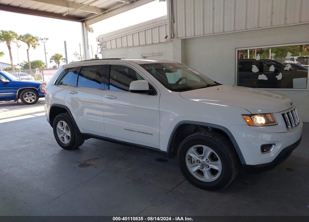 2015 JEEP GRAND CHEROKEE LAREDO VIN: 1C4RJFAG0FC676118