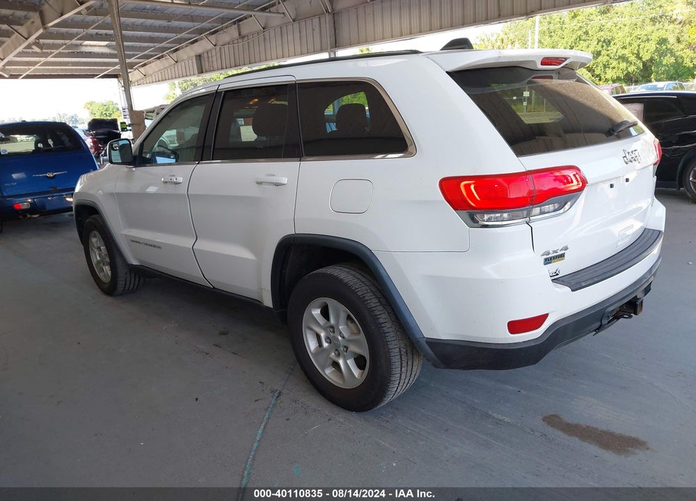2015 JEEP GRAND CHEROKEE LAREDO VIN: 1C4RJFAG0FC676118