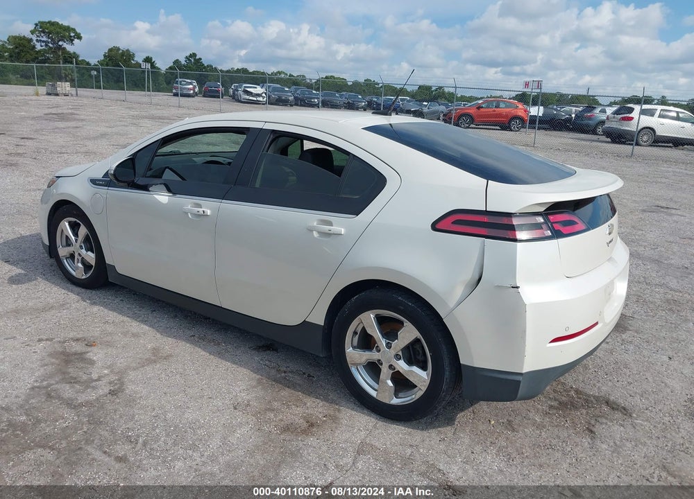 2013 CHEVROLET VOLT VIN: 1G1RB6E43DU131639