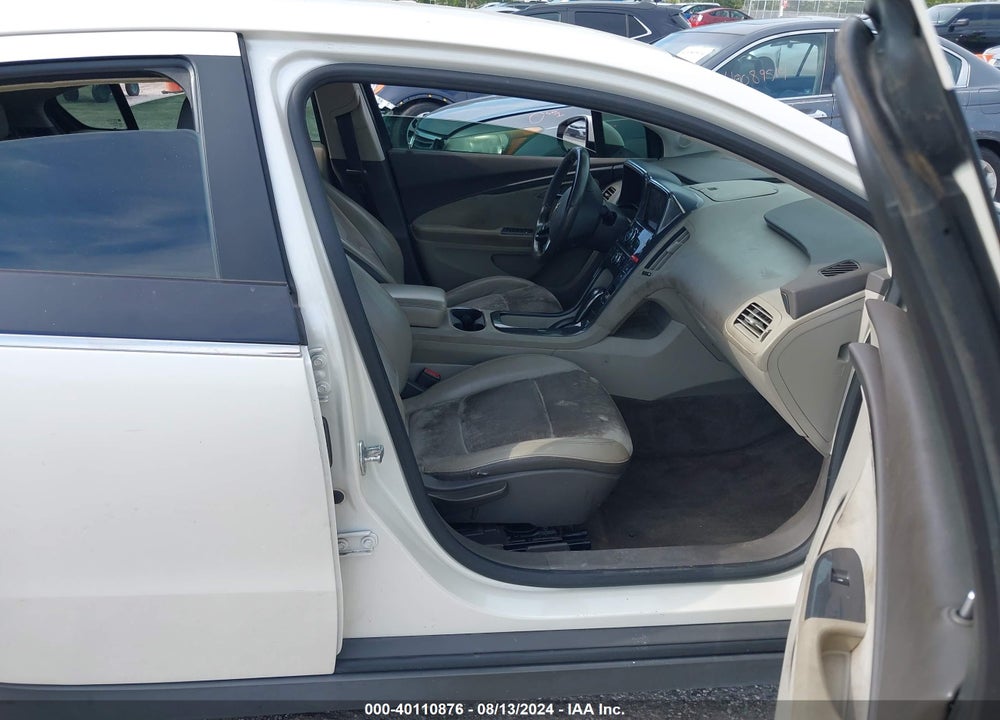 2013 CHEVROLET VOLT VIN: 1G1RB6E43DU131639