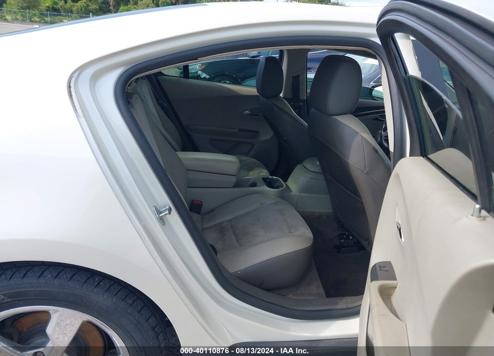 2013 CHEVROLET VOLT VIN: 1G1RB6E43DU131639