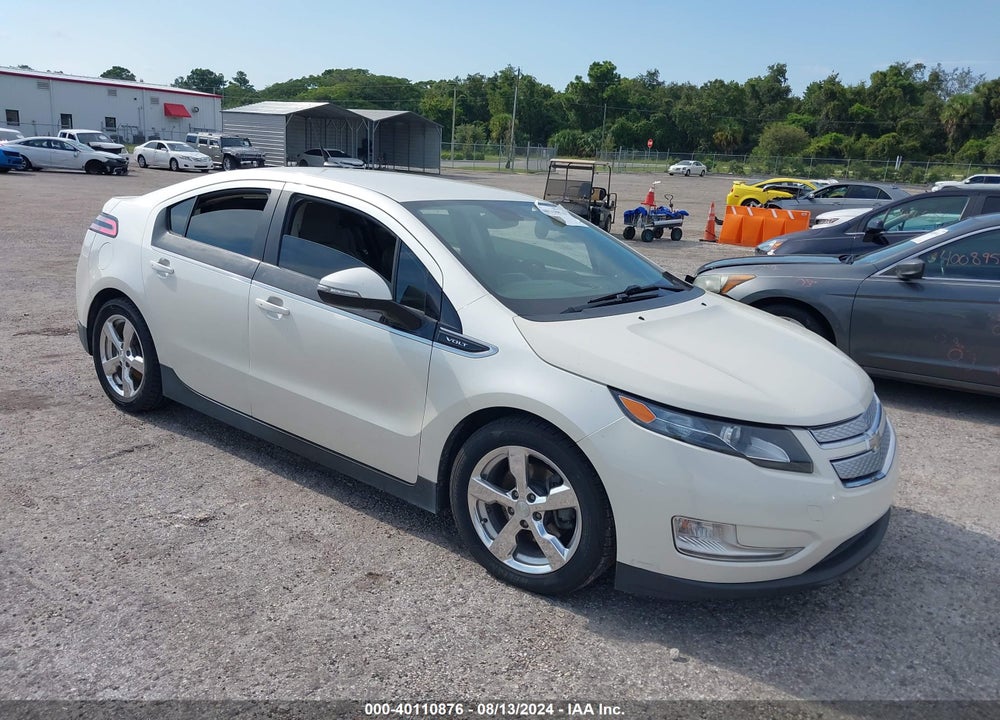 2013 CHEVROLET VOLT VIN: 1G1RB6E43DU131639