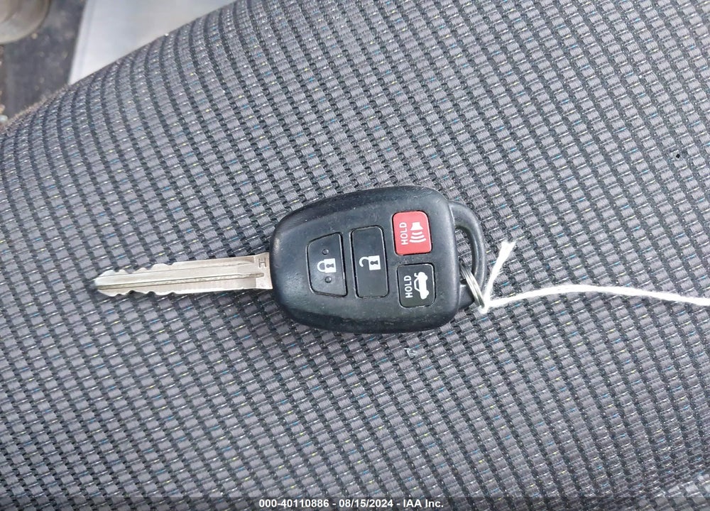 2015 TOYOTA COROLLA S PLUS VIN: 5YFBURHE9FP196133
