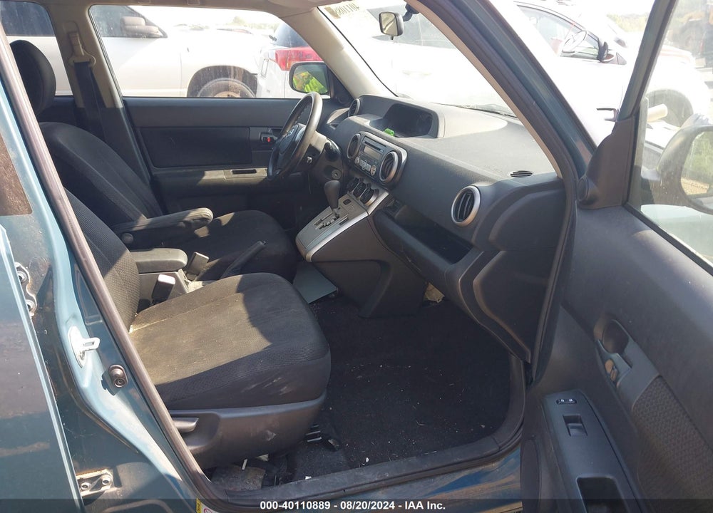 2008 SCION XB VIN: JTLKE50E881023524